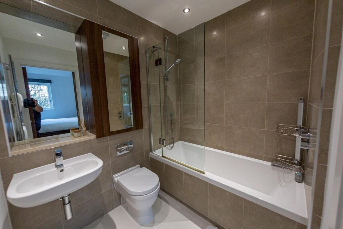 Oakhill Apartment แอเบอร์ดีน ภายนอก รูปภาพ